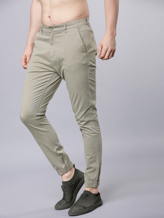 Highlander Men Olive Slim Fit Solid Casual Trousers Joggers