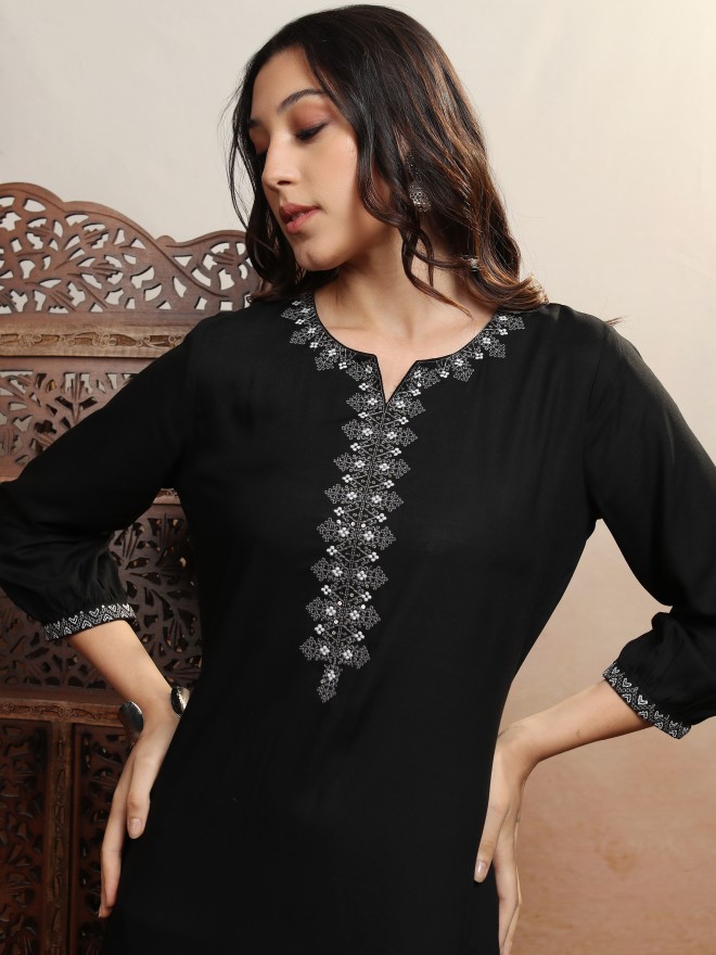 Buy Vishudh Black Embroidered Straight Kurta for Women Online at Rs.679 ...