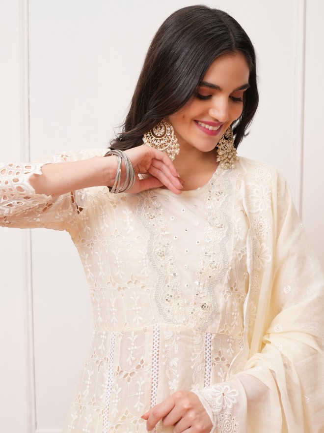 Vishudh Women Cream Embroidered Kurta With Trousers And Dupatta