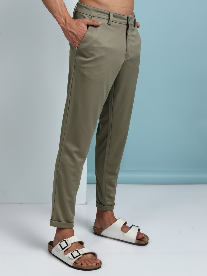 Highlander Men Olive Regular Fit Solid Chinos