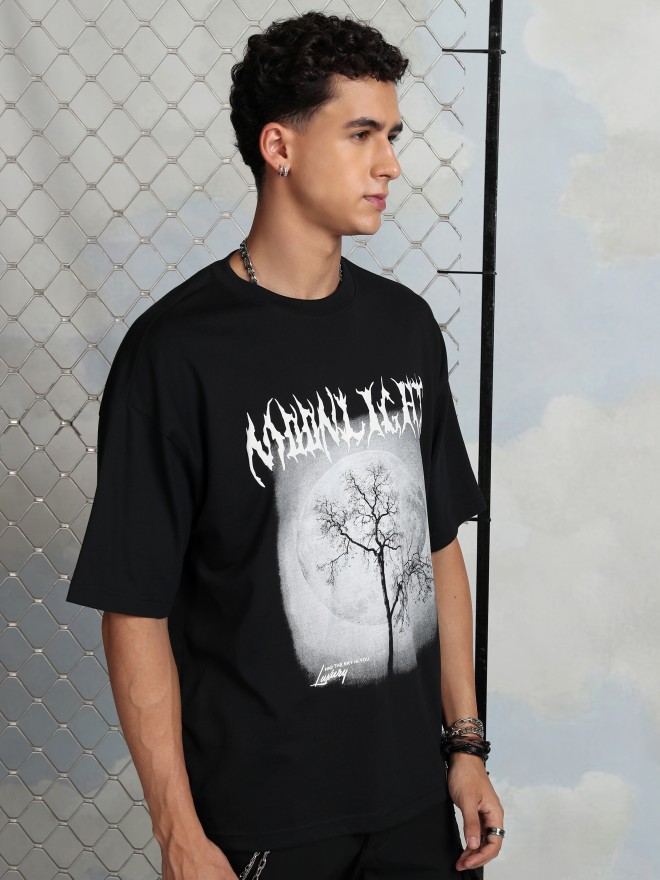 Highlander Men Black Printed Round Neck Oversized Fit T-Shirt