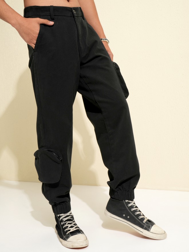 Highlander Men Black Carpenter Fit Solid Joggers