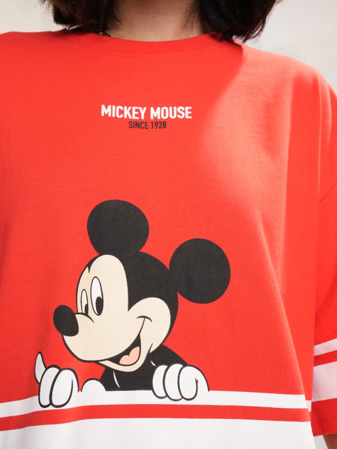 Disney By Tokyo Talkies Women Red Mickey Mouse Printed Boxy Crop T-Shirt