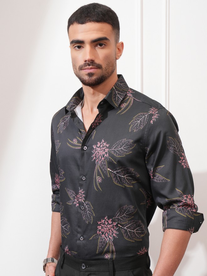 Locomotive Men Black Printed Slim Fit Casual Shirt