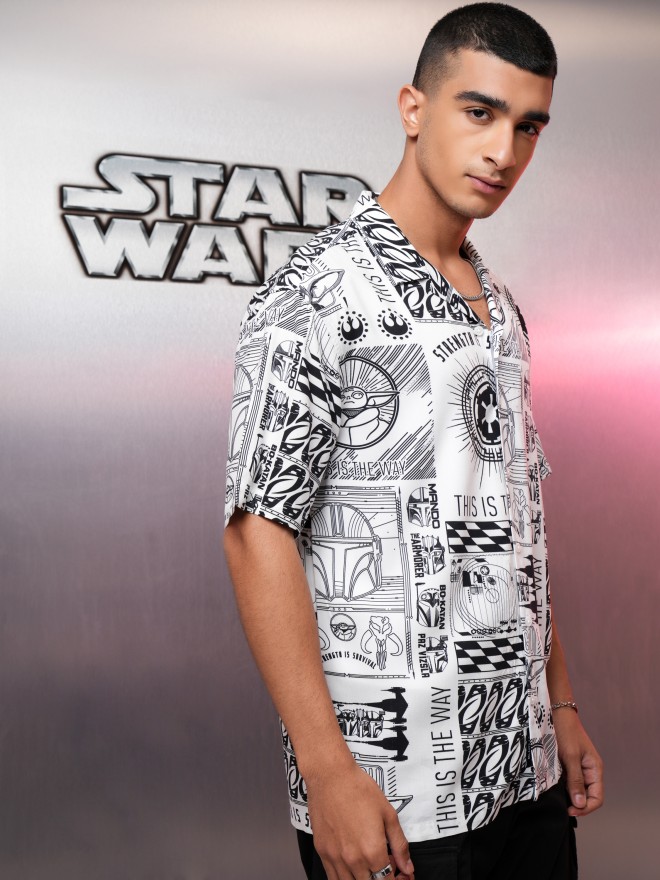 Star Wars By Highlander Men Multicolour Star Wars Printed Relaxed Fit Casual Shirt